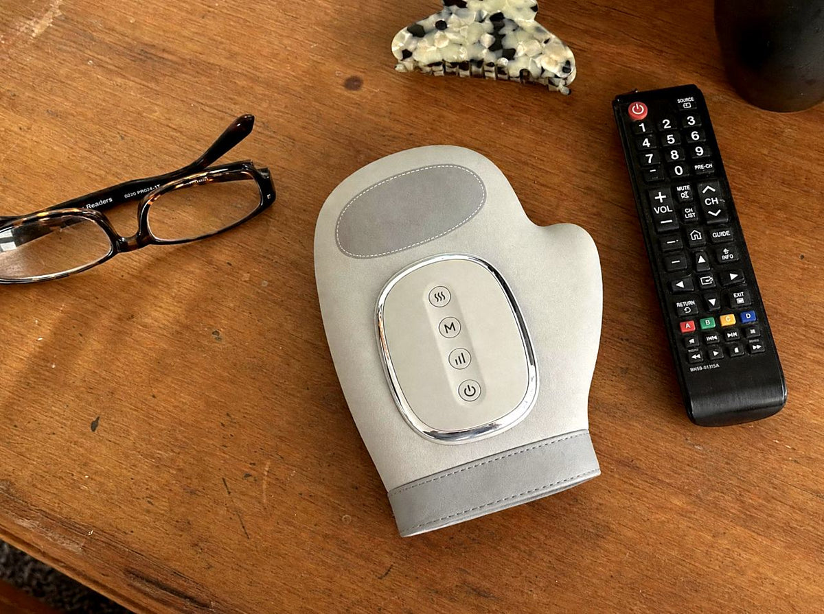 Relief Cabinet hand massager — review1